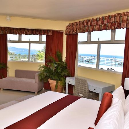 Hotel Grand A View モンテゴ・ベイ エクステリア 写真